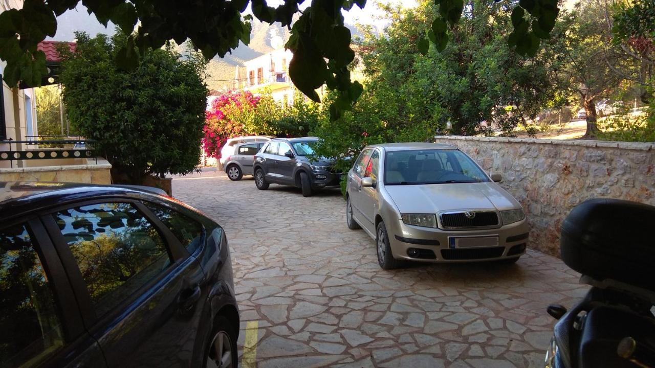 Hotel Patelis Πούλιθρα Εξωτερικό φωτογραφία