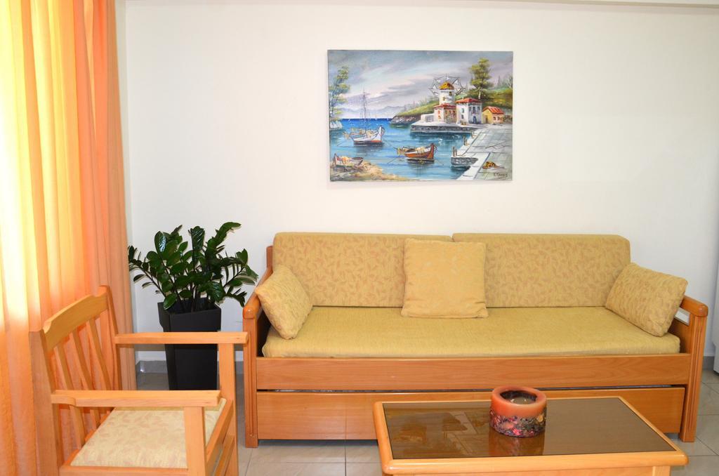 Hotel Patelis Πούλιθρα Εξωτερικό φωτογραφία