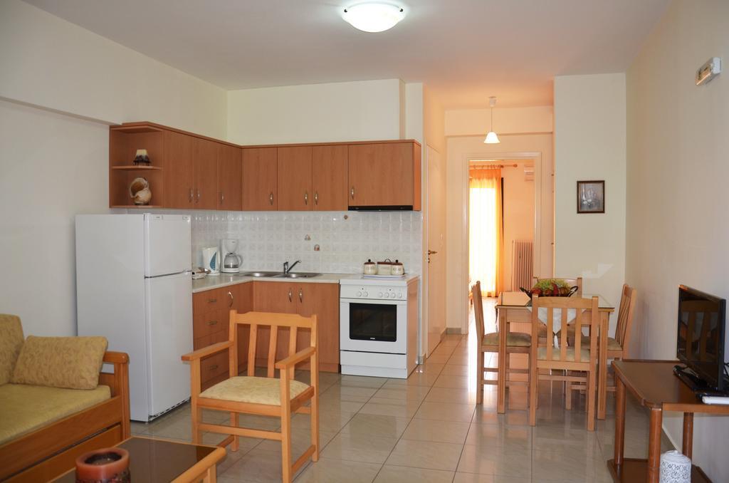 Hotel Patelis Πούλιθρα Εξωτερικό φωτογραφία