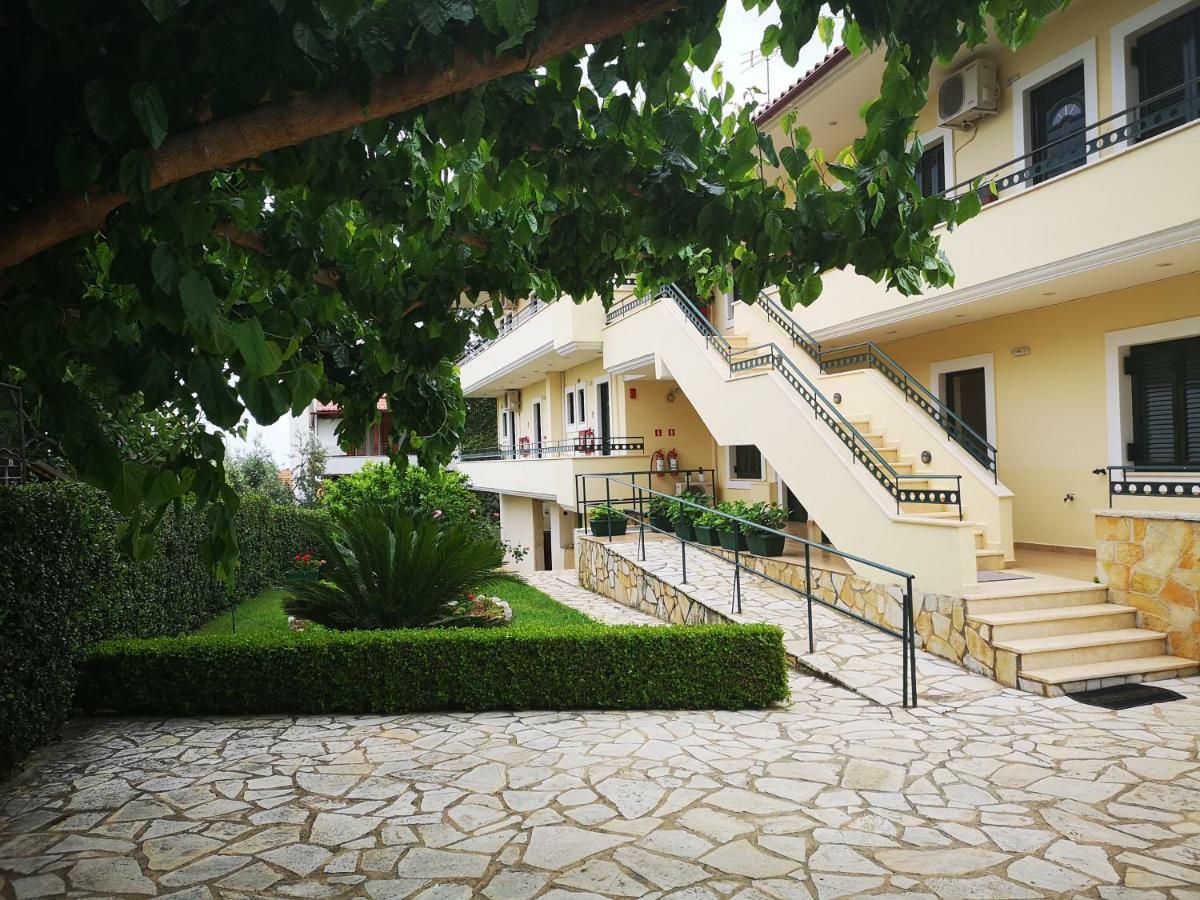 Hotel Patelis Πούλιθρα Εξωτερικό φωτογραφία